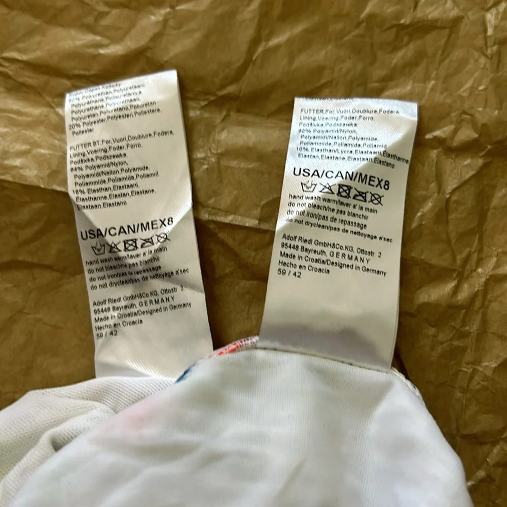 Opera NWOT - Picture 9 of 10